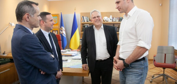 Віталій Кличко підписав Меморандум з французькою «Veolia» про співпрацю в сфері поводження із твердими побутовими відходами