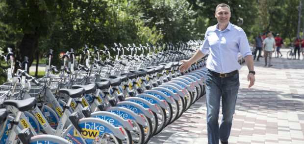 Віталій Кличко: «За два роки понад 75 тисяч разів кияни та гості міста скористалися послугами громадського велопрокату»