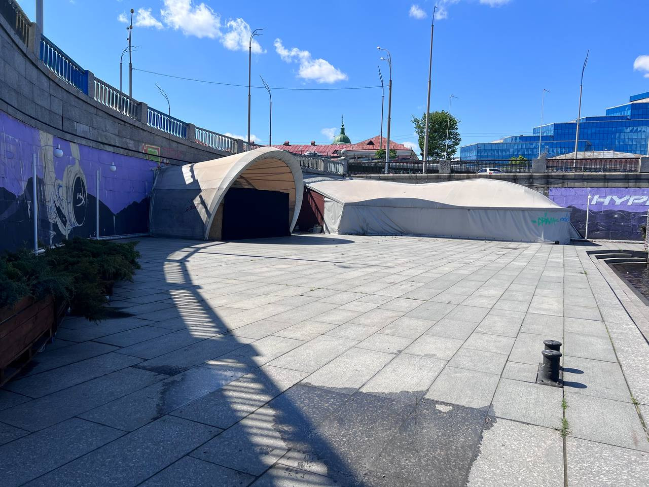 DEVELOPMENT OF THE CULTURAL AND ARTISTIC SPACE ART CENTER AT 10 NABEREZHNO-KHRESHCHATYTSKA STREET IN PODILSKYI DISTRICT