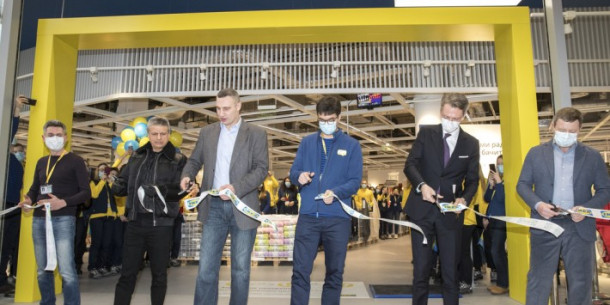 Vitali Klitschko attended the opening of the first IKEA store in Ukraine